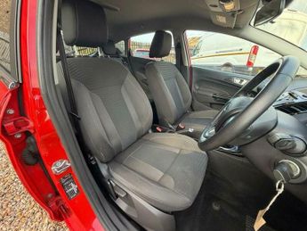 Ford Fiesta 1.0T EcoBoost Zetec Euro 6 (s/s) 5dr
