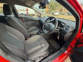 Ford Fiesta 1.0T EcoBoost Zetec Euro 6 (s/s) 5dr