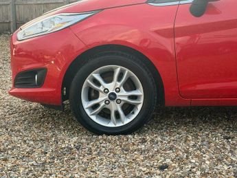 Ford Fiesta 1.0T EcoBoost Zetec Euro 6 (s/s) 5dr