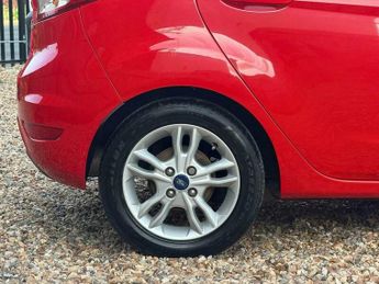Ford Fiesta 1.0T EcoBoost Zetec Euro 6 (s/s) 5dr