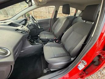 Ford Fiesta 1.0T EcoBoost Zetec Euro 6 (s/s) 5dr