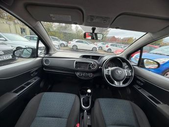 Toyota Yaris VVT-I TR