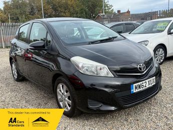 Toyota Yaris VVT-I TR
