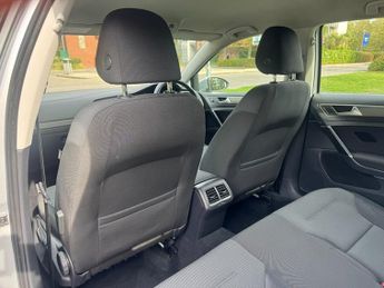 Volkswagen Golf SE TSI BLUEMOTION TECHNOLOGY DSG
