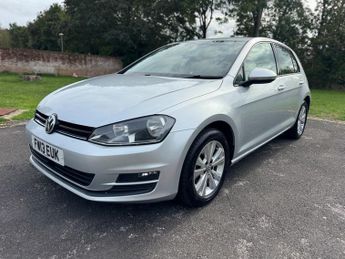 Volkswagen Golf SE TSI BLUEMOTION TECHNOLOGY DSG