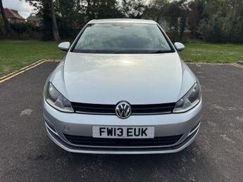 Volkswagen Golf SE TSI BLUEMOTION TECHNOLOGY DSG
