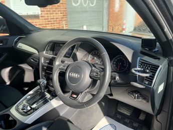 Audi Q5 2.0 TFSi S-Line Triptronic Quattro Euro 5 S/S