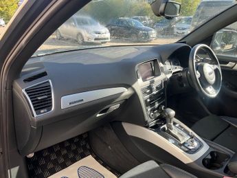 Audi Q5 2.0 TFSi S-Line Triptronic Quattro Euro 5 S/S