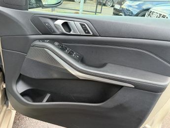 BMW X5 3.0 30d M Sport SUV 5dr Diesel Auto xDrive Euro 6 (s/s) (265 ps)