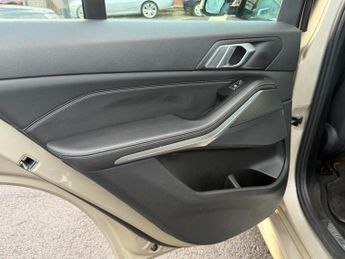 BMW X5 3.0 30d M Sport SUV 5dr Diesel Auto xDrive Euro 6 (s/s) (265 ps)