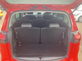 Vauxhall Zafira 1.4i Turbo Tech Line MPV 5dr Petrol Manual Euro 6 (140 ps)