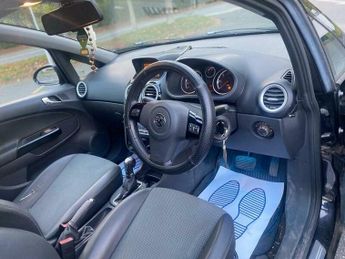 Vauxhall Corsa 1.4i 16v Design 5dr (a/c)