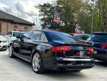 Audi A4 2.0 TDI S line Euro 5 (s/s) 4dr