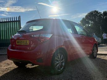 Toyota Yaris VVT-I ICON