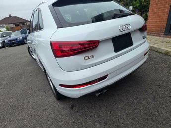 Audi Q3 2.0 TFSI S line S Tronic quattro Euro 5