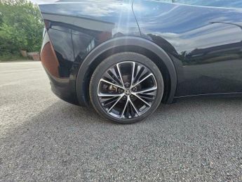 Toyota Prius 2.0L Hybrid Excel CVT Euro 6 (s/s) 5dr