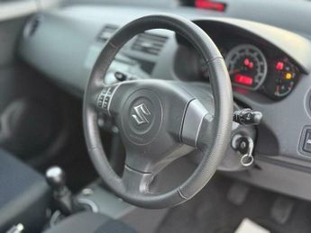 Suzuki Swift 1.3 GL 3dr