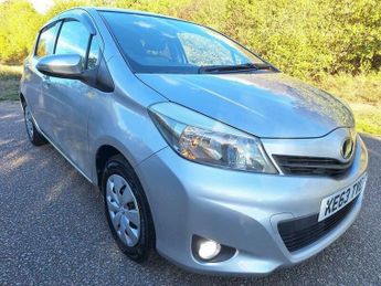 Toyota Yaris 1.0 VVT-i Active 5dr AUTOMATIC ULEZ