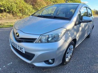 Toyota Yaris 1.0 VVT-i Active 5dr AUTOMATIC ULEZ
