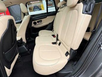 BMW 2 SERIES 2.0 220d Luxury Auto xDrive Euro 6 (s/s) 5dr