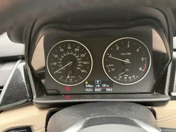 BMW 2 SERIES 2.0 220d Luxury Auto xDrive Euro 6 (s/s) 5dr