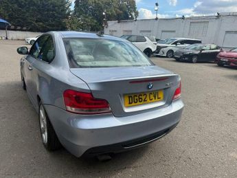 BMW 1 SERIES 2.0 120i SE Steptronic Euro 5 2dr