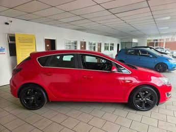 Vauxhall Astra 1.4 16v SRi Euro 5 5dr