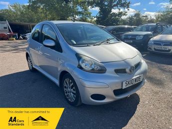 Toyota AYGO VVT-I PLATINUM