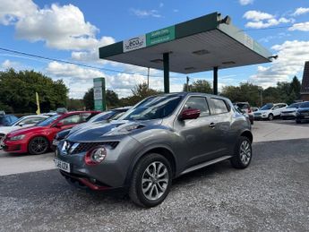 Nissan Juke AUTOMATIC TEKNA XTRONIC Sat nav Heated seats Parking camera
