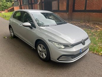 Volkswagen Golf LIFE TSI