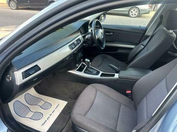 BMW 3 SERIES 2.0 318i SE Steptronic Euro 5 4dr