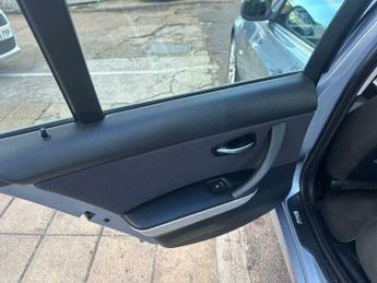 BMW 3 SERIES 2.0 318i SE Steptronic Euro 5 4dr