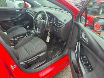 Vauxhall Astra 1.4i Turbo SRi Euro 6 5dr