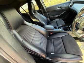 Mercedes-Benz C Class 2.1 GLA200d AMG Line (Executive) 7G-DCT Euro 6 (s/s) 5dr