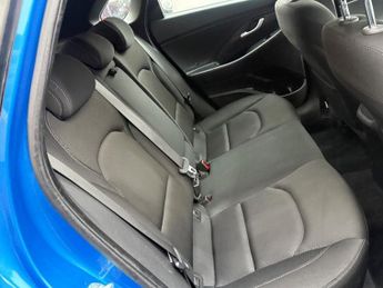 Hyundai I30 1.4 T-GDi Blue Drive SE Nav DCT Euro 6 5dr 138BHP