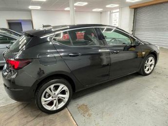 Vauxhall Astra 1.4i Turbo SRi Euro 6 5dr