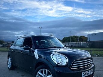 MINI Countryman COOPER D ALL4