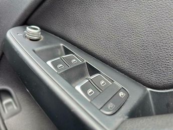 Audi A4 2.0 TDI SE Technik Euro 5 (s/s) 4dr