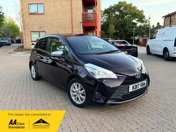 Toyota Yaris 1.5 VVT-h Excel E-CVT Euro 6 5d