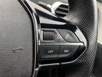 Peugeot 3008 1.2 PURETECH S/S GT