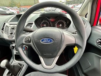 Ford Fiesta LOW MILES+ISOFIX+A/C+CLEAN MOT