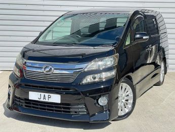Toyota Vellfire 2.4 STUNNING AMAZING CONDITION CAPATAIN SEATS