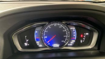 Volvo XC60 2.0 D4 R-Design Nav SUV 5dr Diesel Auto Euro 6 (s/s) (190 ps)