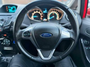 Ford Fiesta 1.0T EcoBoost Zetec Euro 5 (s/s) 5dr