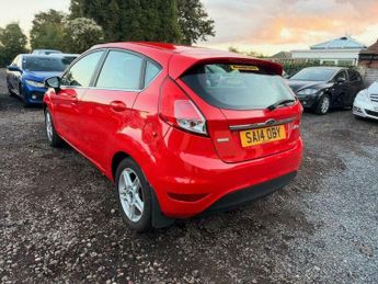 Ford Fiesta 1.0T EcoBoost Zetec Euro 5 (s/s) 5dr