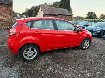 Ford Fiesta 1.0T EcoBoost Zetec Euro 5 (s/s) 5dr