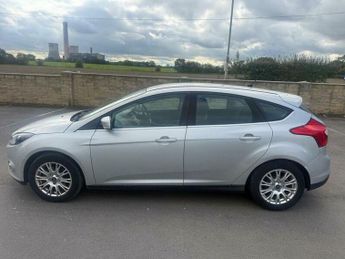 Ford Focus 1.6 Titanium Euro 5 5dr