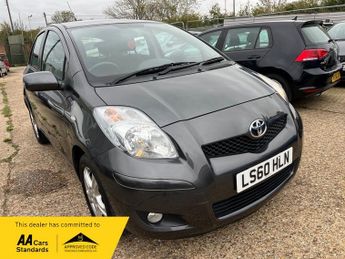 Toyota Yaris VVT-I TR