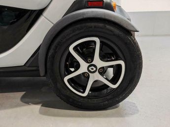 Renault Twizy Expression Coupe Electric Auto (18 ps)