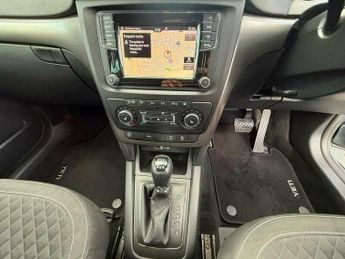 Skoda Yeti 2.0 TDI SE Drive Outdoor DSG 4WD Euro 6 (s/s) 5dr